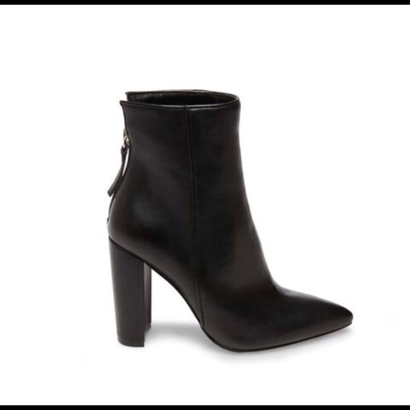 steve madden clancy bootie
